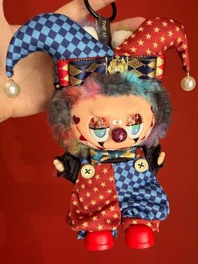 Costom clown Labubu